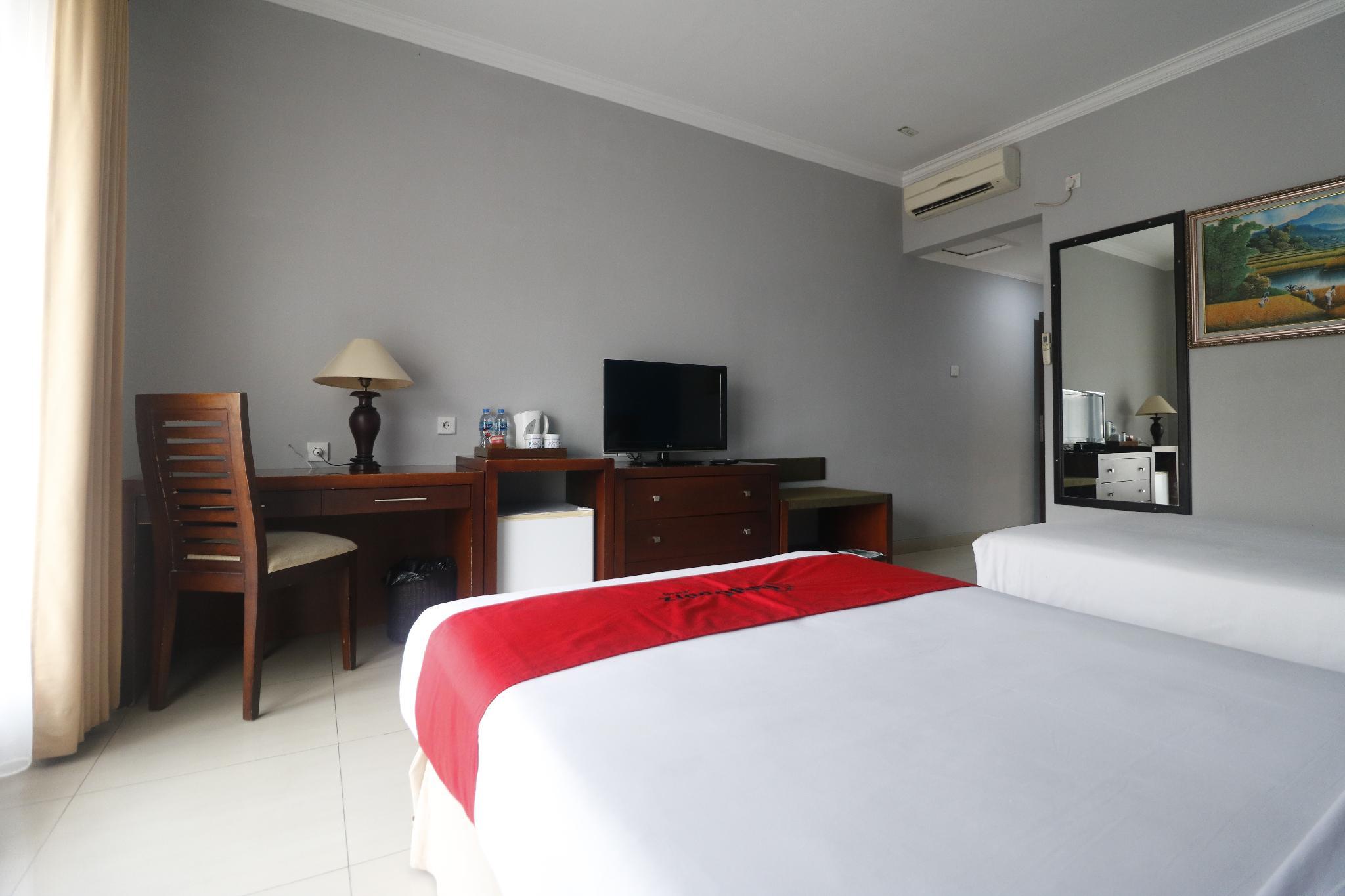 Reddoorz Premium @ Bukit Damai Indah Hotel Balikpapan Kültér fotó