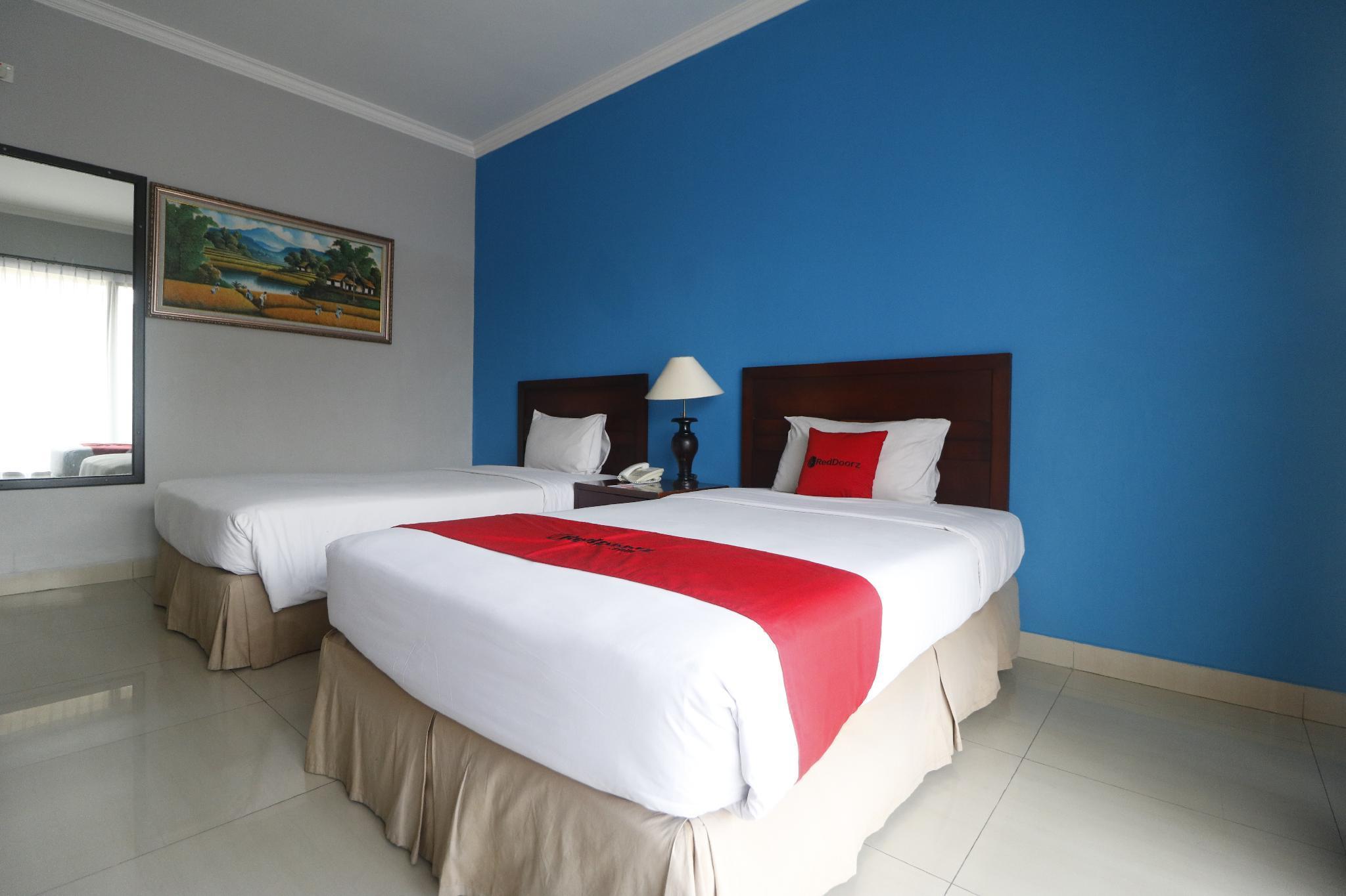 Reddoorz Premium @ Bukit Damai Indah Hotel Balikpapan Kültér fotó